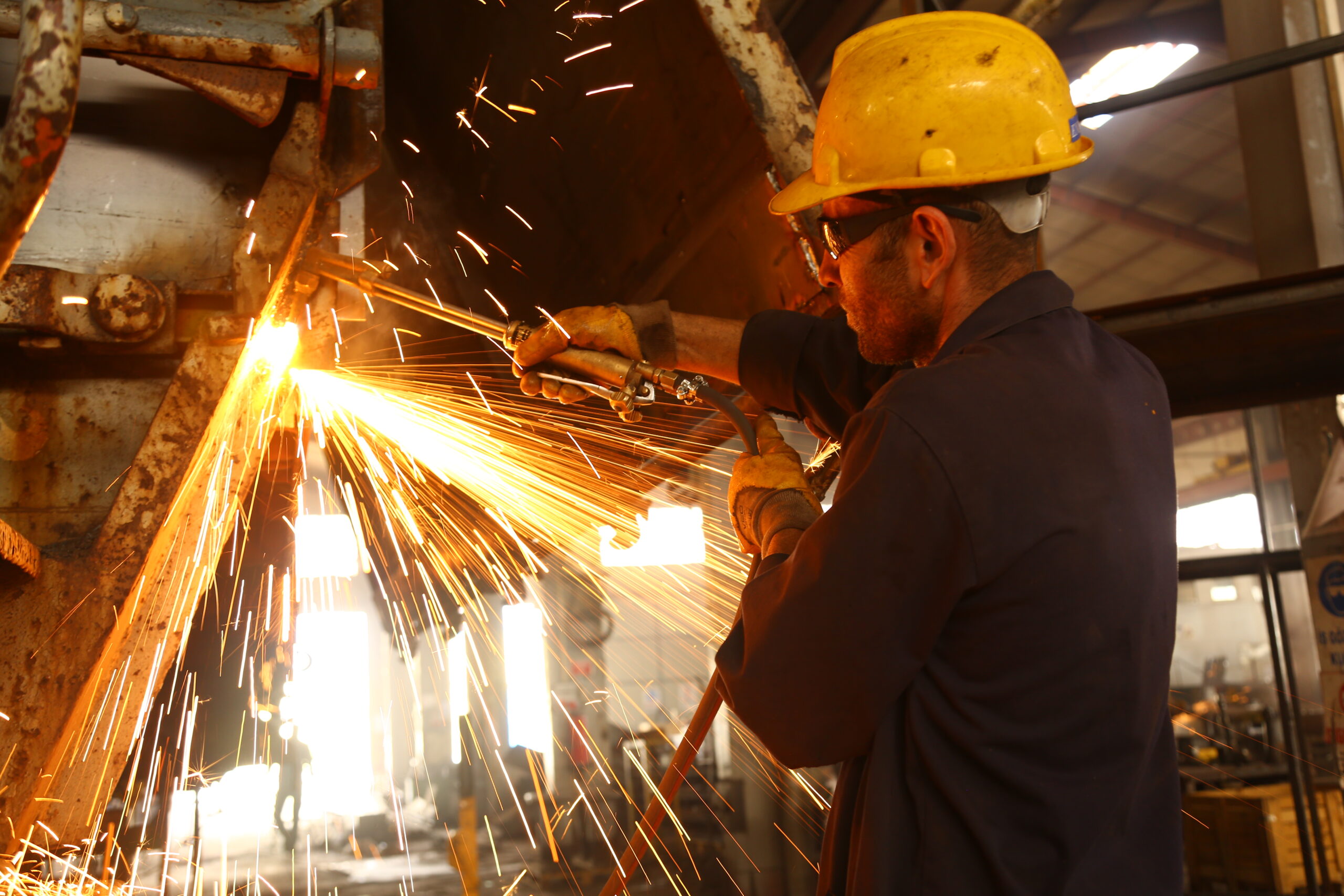 industry-2024-12-04-13-39-34-utc